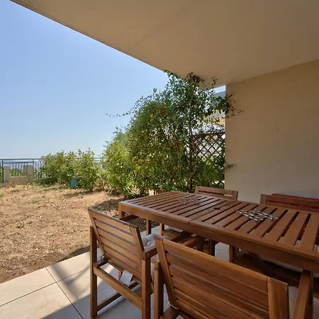 アパート Lovely 1br With Garden, Private Parking & Sea View